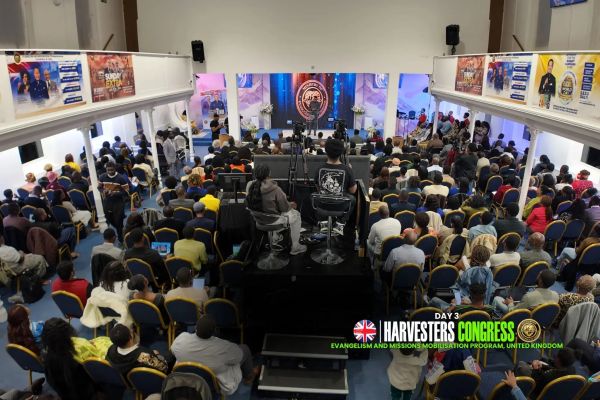 Harvesters Congress with Rev. Tom Ignites Fresh Passion for the Global Harvest in the United Kingdom 